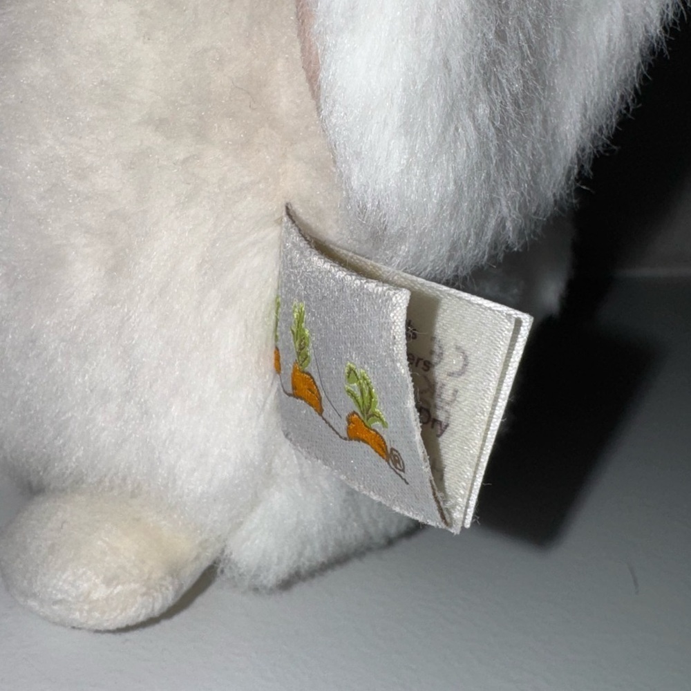 Easter Bunny Plush (B&N Exclusive)
by Bunnies By The Bay - Picture 5 of 7
